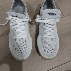 Nike VaporMax Flyknit Orca White Sneakers
